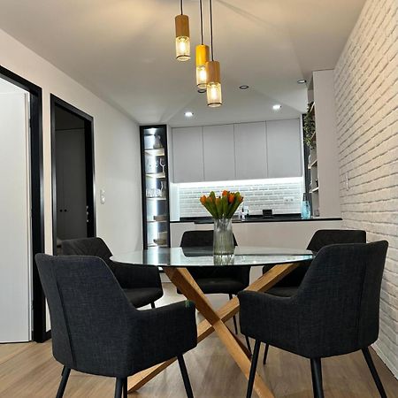 Pink House Apartment มองเซา ภายนอก รูปภาพ