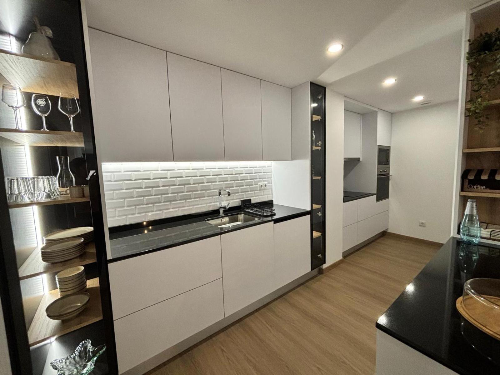 Pink House Apartment มองเซา ภายนอก รูปภาพ