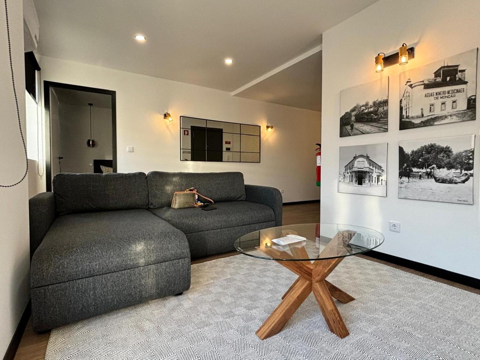 Pink House Apartment มองเซา ภายนอก รูปภาพ